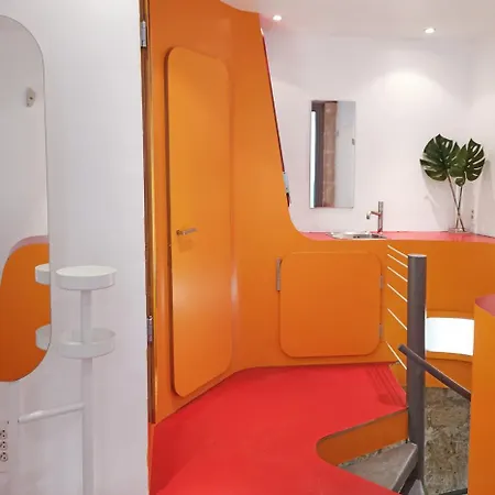 Daire Paris-faubourg Saint-denis *